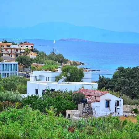 Vagia Apartments, Aegina Island Aparthotel 3*