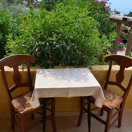 Vagia Apartments, Aegina Island Aparthotel